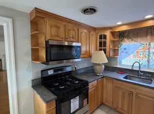 632 W Roxbury Pkwy, Boston, MA 02131