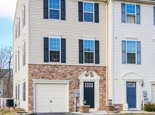 74 Gauley River Path, Falling Waters, WV 25419