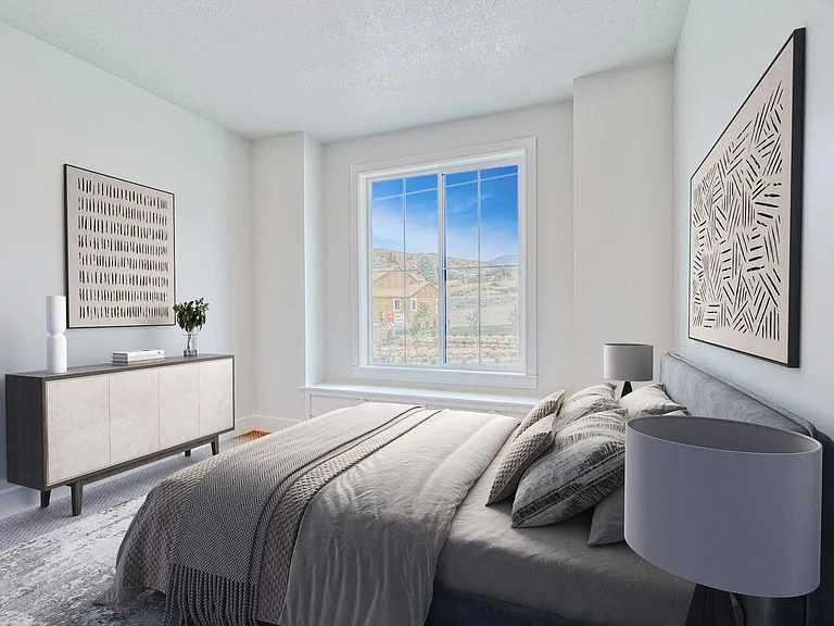 1338 S 450 E — Photo 10