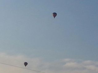 6609 Rim Rock Cir NW, Albuquerque, NM 87120