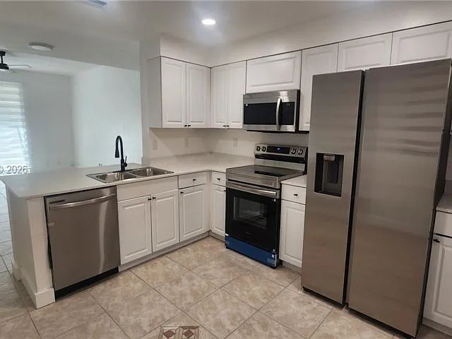 1599 Veracruz Ln — Photo 17