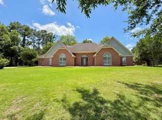 4761 Countrywood Mnr, Tupelo, MS 38801