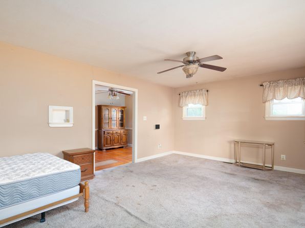 102 Northwood Dr, Lexington, KY 40505