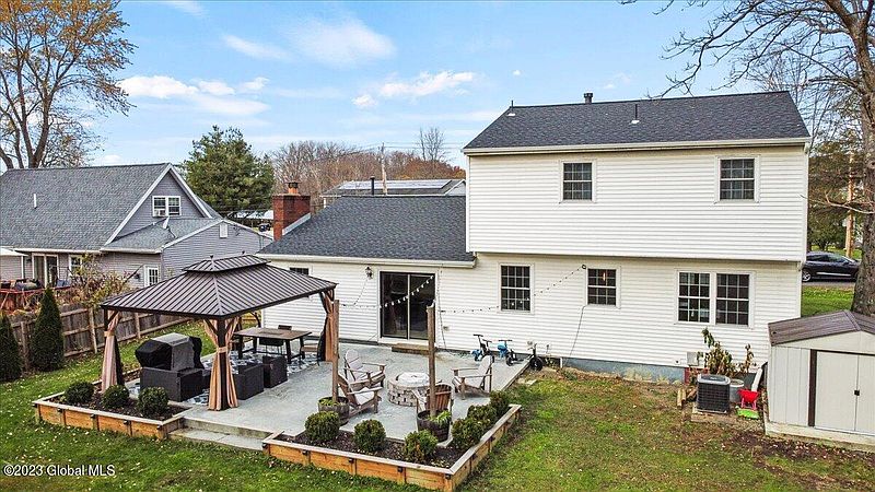 2nd image of 89 Hays Road
