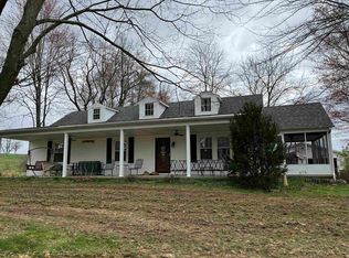 5700 Jack Hinton Rd, Philpot, KY 42366