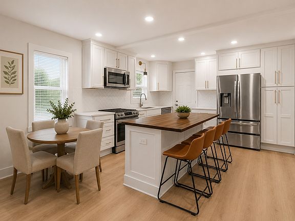 3rd image of 411 Edwin St