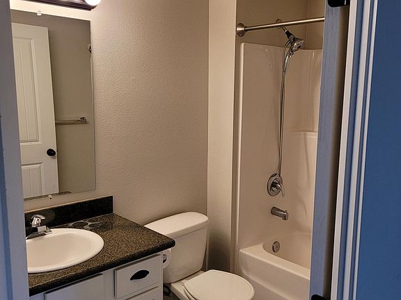 2nd bathroom