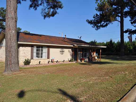 2nd image of 1012 Sunset Dr