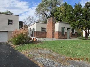 43 Albany Post Rd, Newburgh, NY 12550