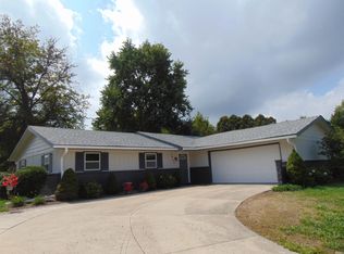 1901 W Sun Valley Pkwy, Muncie, IN 47303