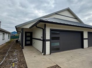 767-773 10th St #767, Lebanon, OR 97355