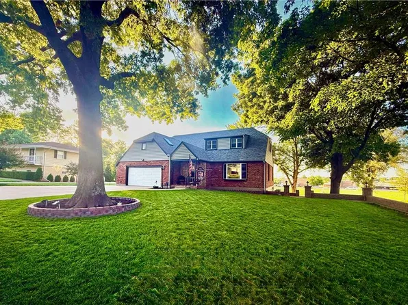 617 Meadow Ln, Fort Scott, KS 66701