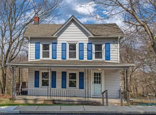 40 Main St, Hampton, NJ 08827