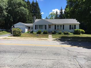 35 Vista Ave, Leominster, MA 01453
