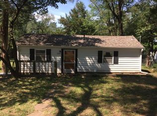 7930 N Pennsylvania Ave, Kansas City, MO 64118