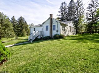 111 Harmony School Rd, Flemington, NJ 08822