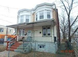 1103 No 32 St, Camden, NJ 08105