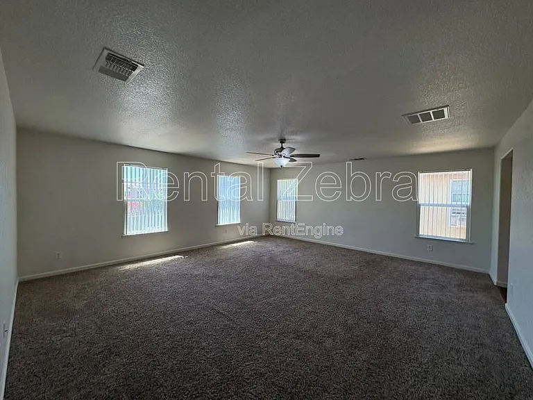 256 Mono Lake Ave — Photo 14