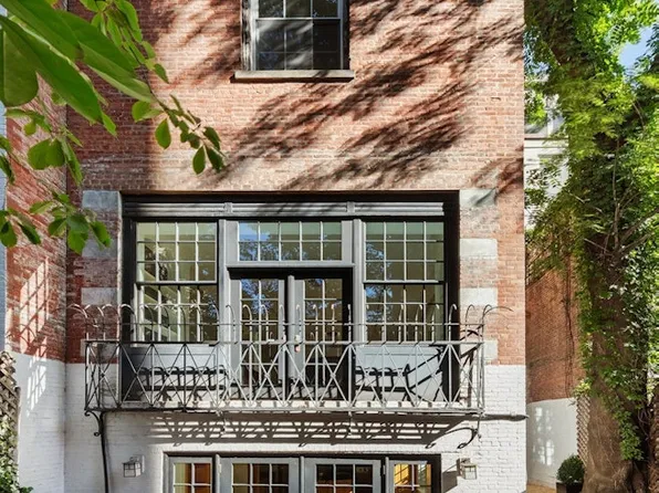 20 West 12th Street image 12 of 30