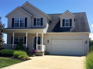 38361 Rain Tree Cir, North Ridgeville, OH 44039