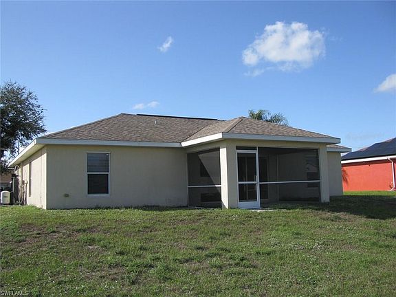 2nd image of 1010 Chapel Ave