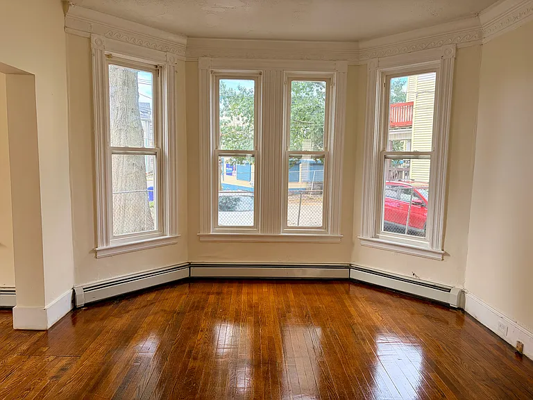 41 Pennsylvania Ave #1 — Photo 16