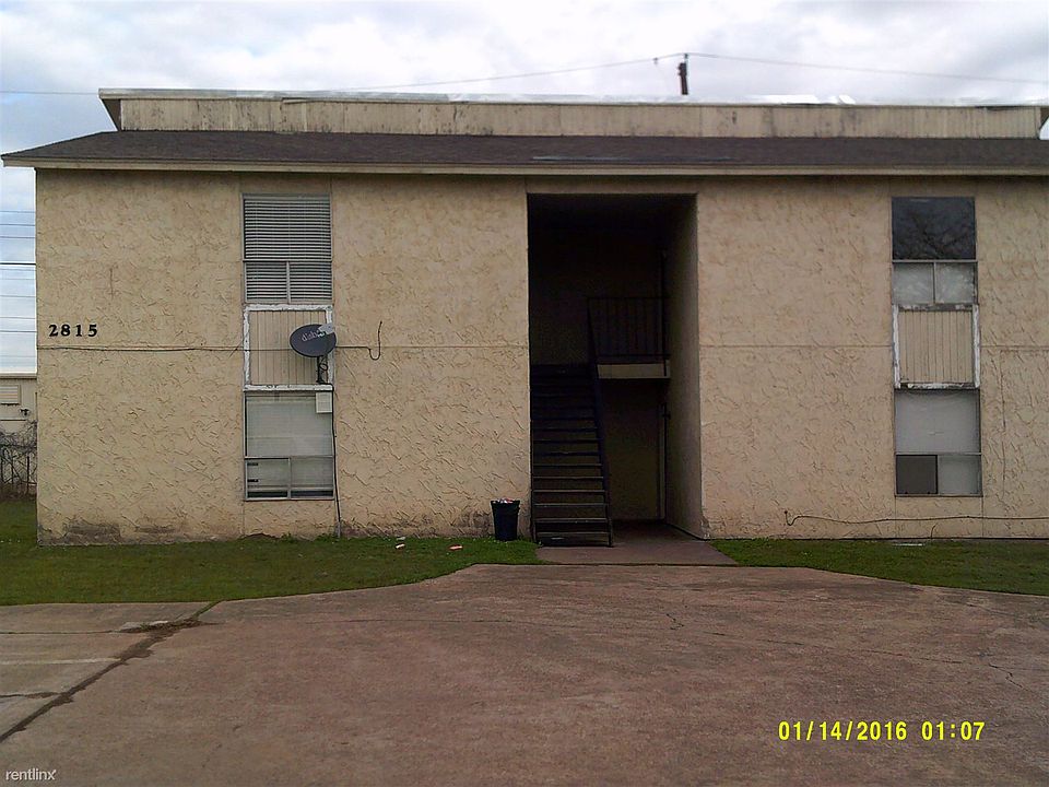 CY2815C Exterior