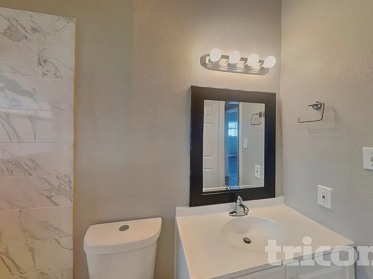 1819 Brentwood Dr — Photo 11
