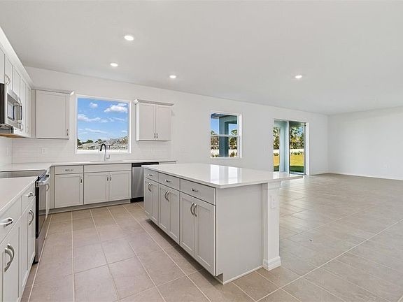 2nd image of 4714 Outhaul Run