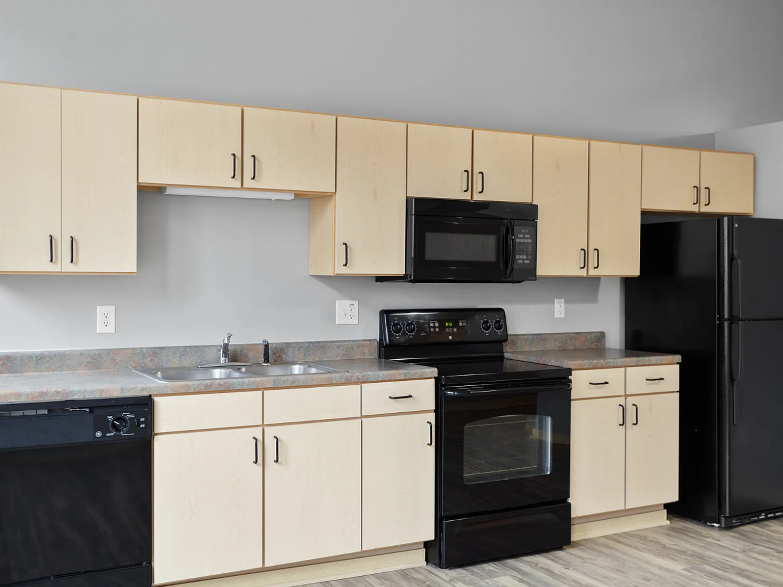 Court Ave Lofts — Photo 4