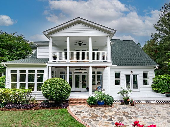 2nd image of 2512 Greenbrook Dr