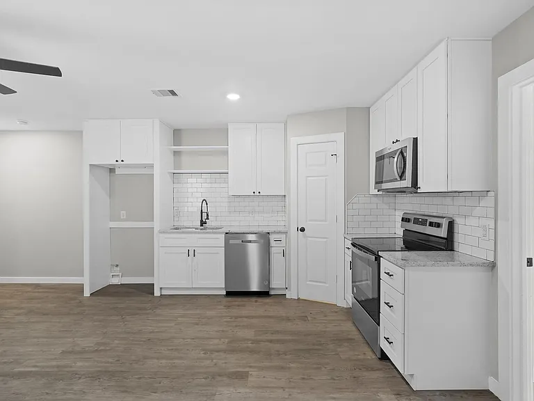 6121 Ridgemont St #C — Photo 5