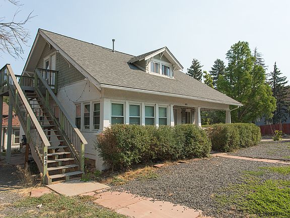 843 Marine Street Exterior (Upper Level)