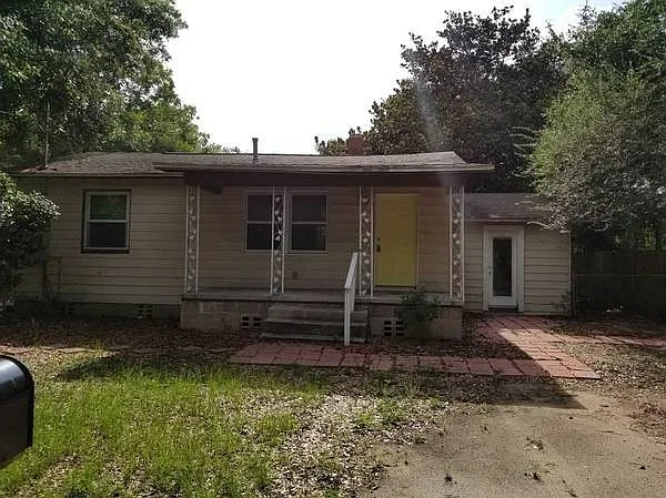 7 Mindoro Cir — Photo 12