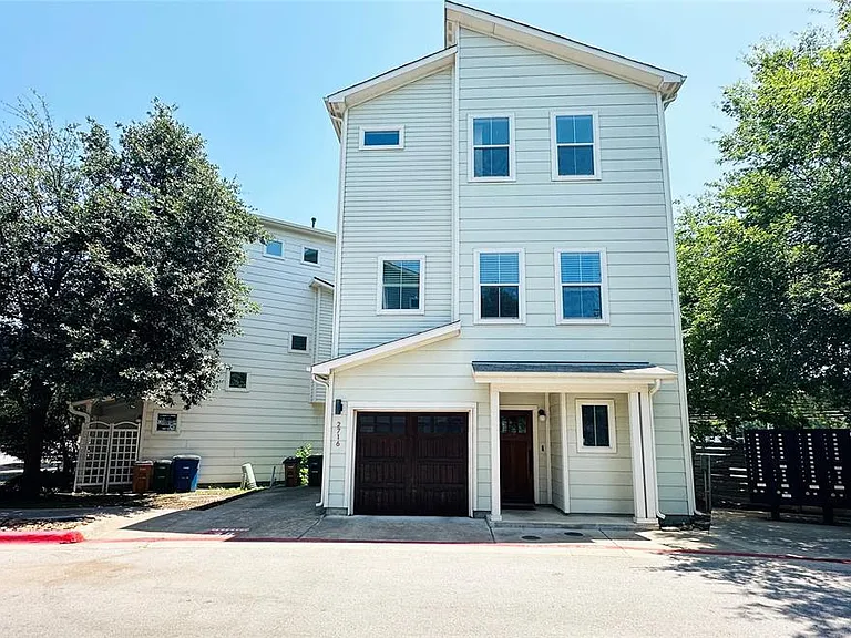 2716 Halcyon Dr #38 — Photo 2
