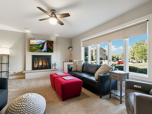 5th image of 15662 Wild Rose Ln