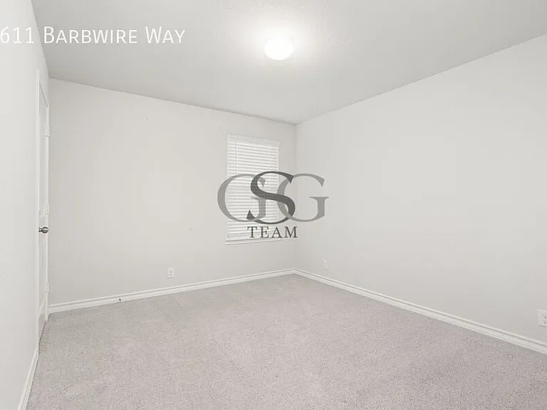 2611 Barbwire Way — Photo 14