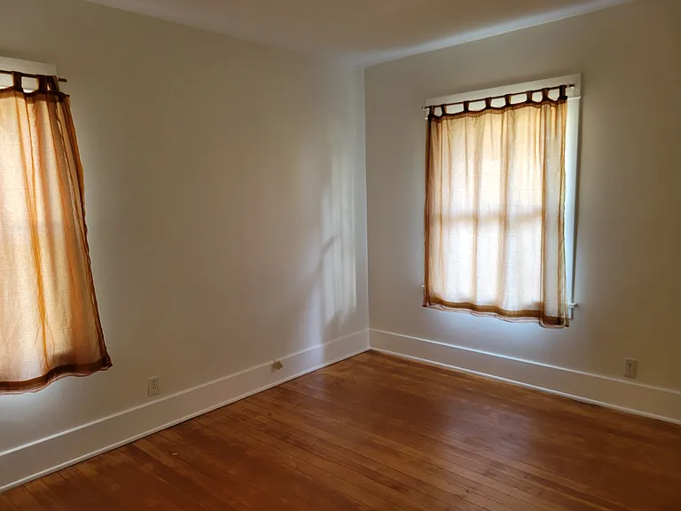 465 Harrison Ave — Photo 15