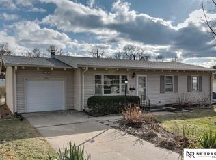 7705 Charles St, Omaha, NE 68114