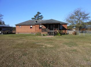 125 Woody Ln, Bonneau, SC 29431