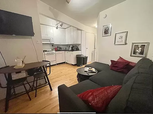 Rented by The Downtown LLC | media 15