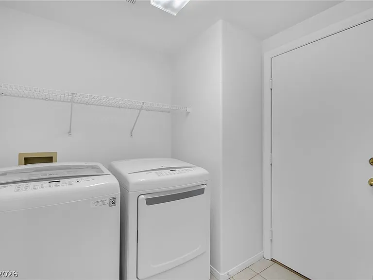 1921 Empoli Ct — Photo 21