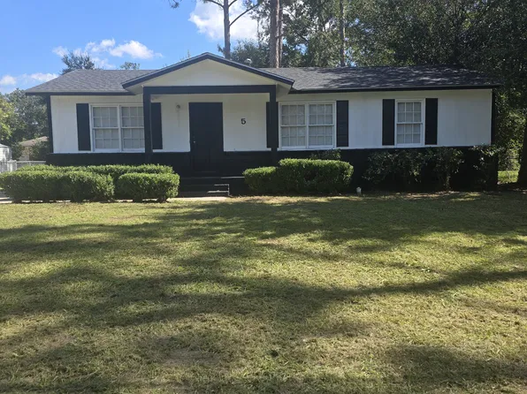 5 Redwood Cir, Valdosta, GA 31601