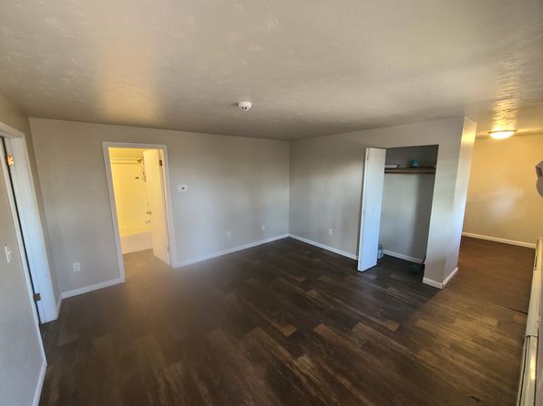 1204 9th St NW APT B