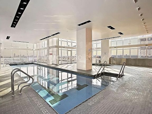 4th image of 350 W 42nd St APT 4G