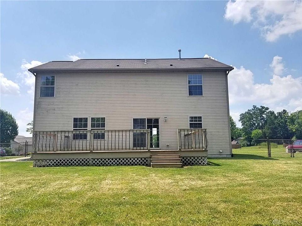 2nd image of 59 Country Ln