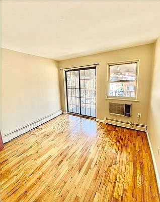 4th image of 30-52 81st St #2
