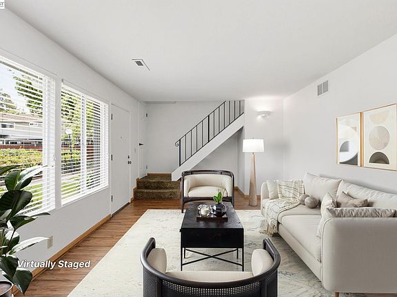 2nd image of 3002 Tonopah Cir
