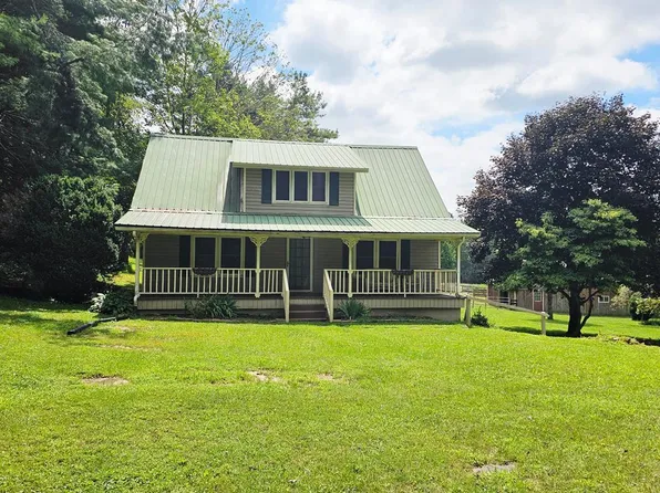 133 Soapstone Rd, Galax, VA 24333