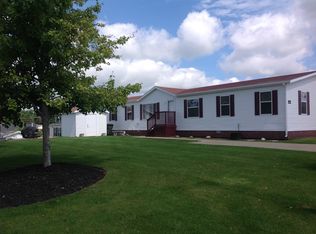 7995 Bloomsbury Cir, Northville, MI 48167